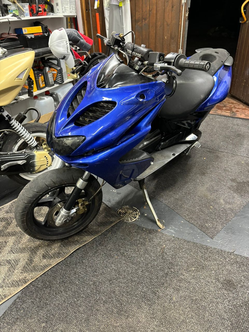 Vakio yamaha aerox