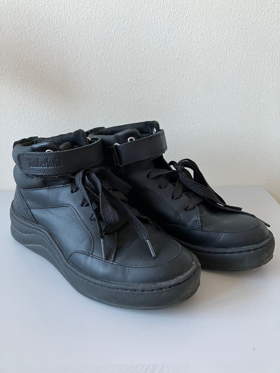 Timberland varrelliset tennarit (40)