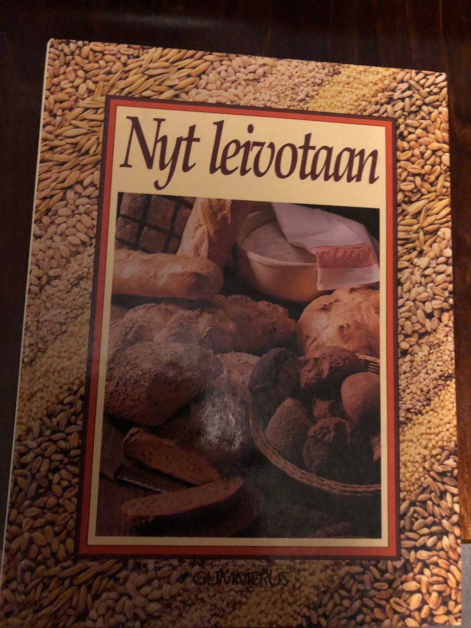 Nyt leivotaan