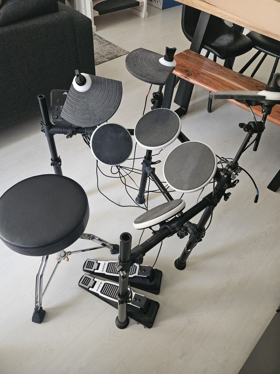 Alesis DM Lite