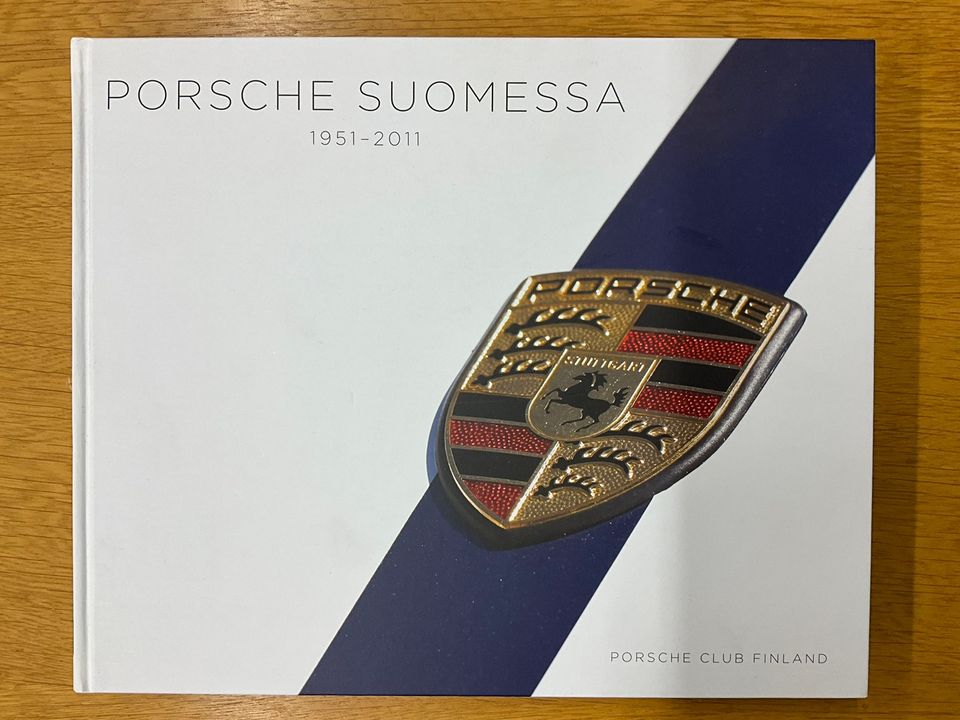 Porsche Suomessa 1951-2011 kirja