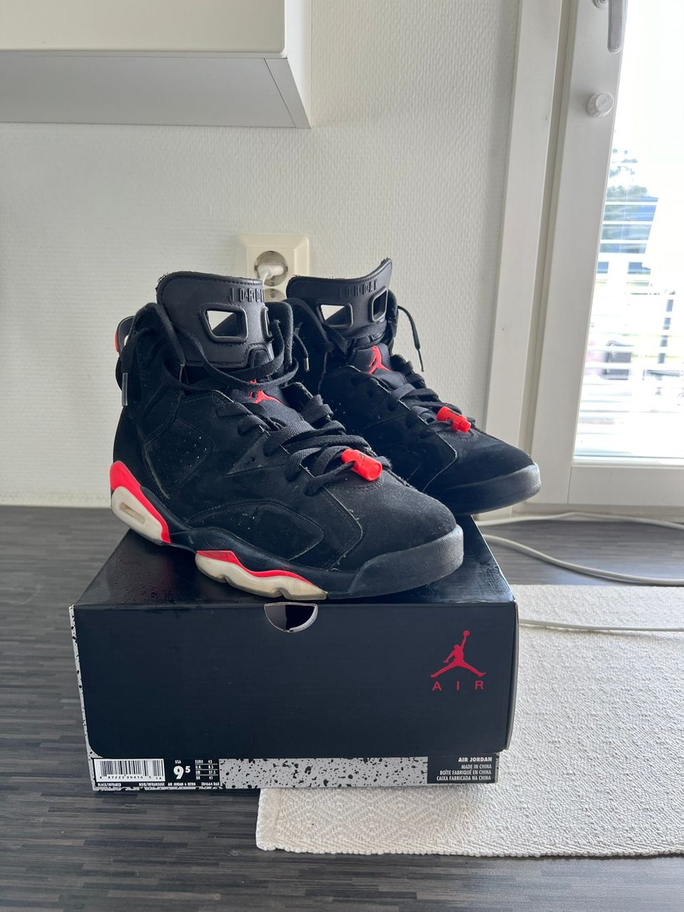 Air Jordan 6 Retro