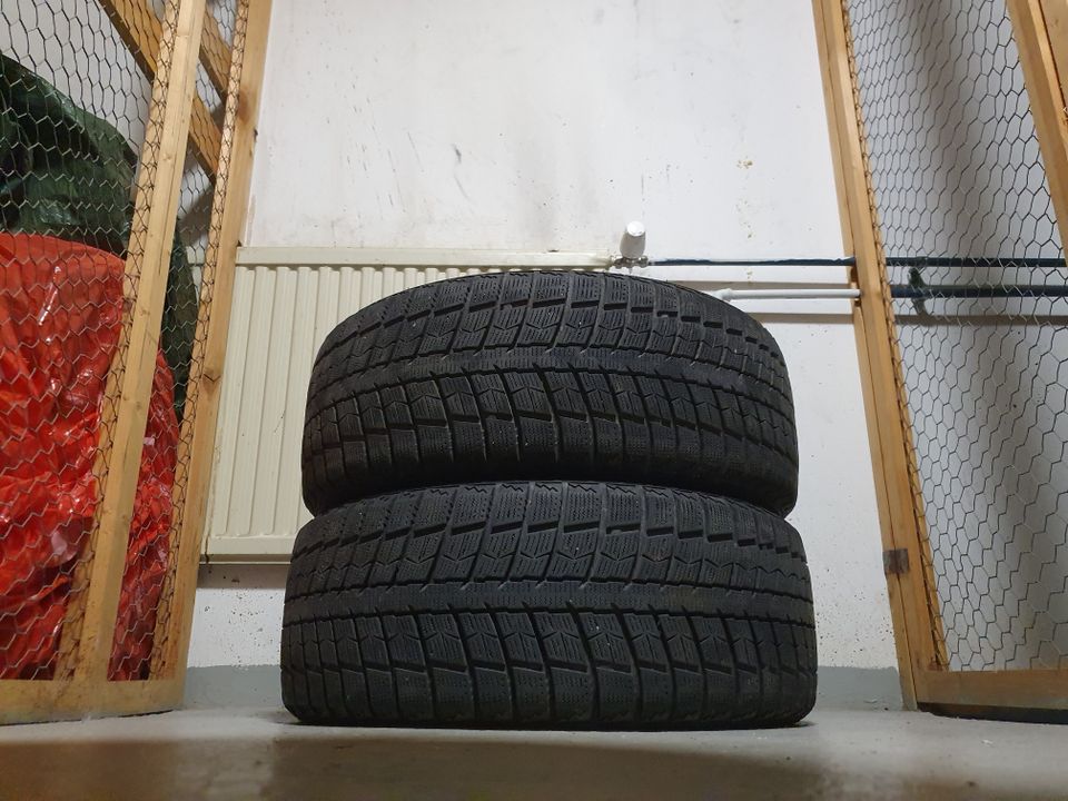 225/45R17 94T XL LingLong Green Max Winter Ice I-15 kitkarenkaat