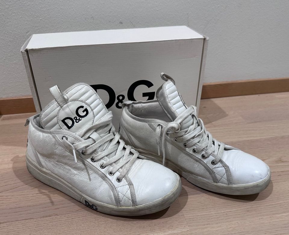 D&G valkoiset nahkaiset sneakers, koko 41