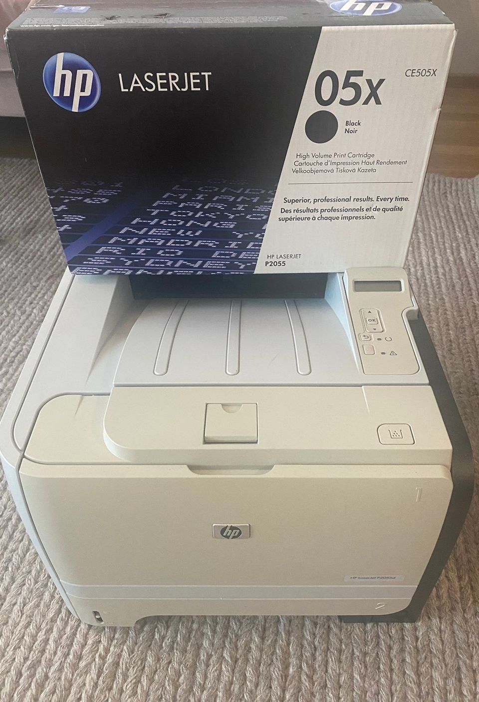 HP LaserJet P2055d + mustekasetti