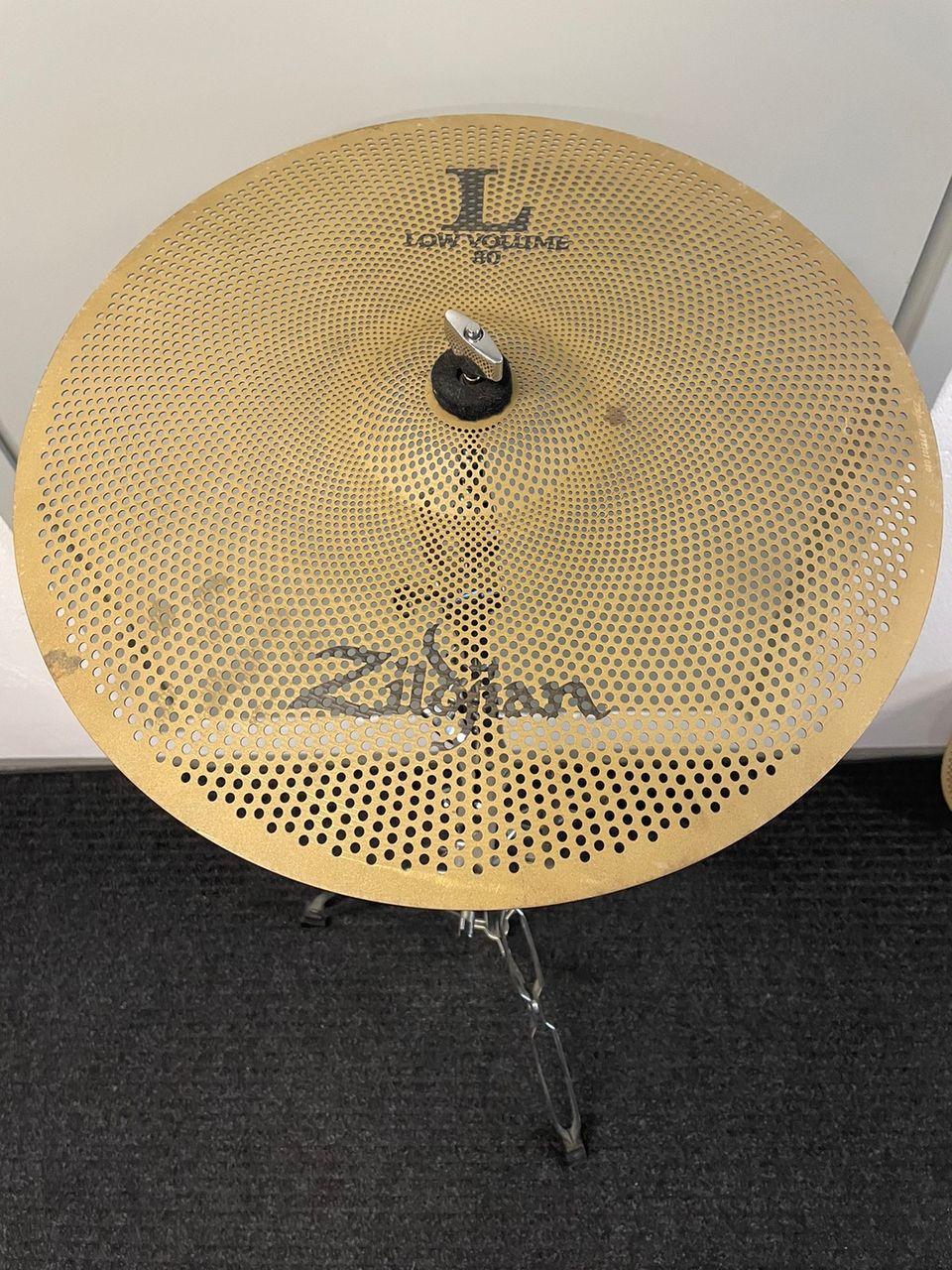 Zildjian L80 18” low volume crash