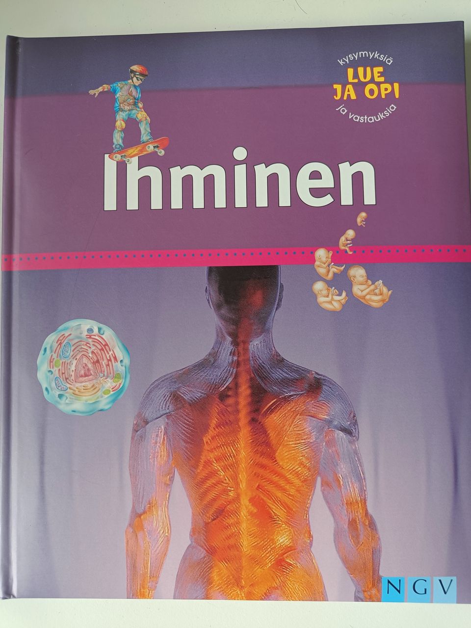 Ihminen - Lue ja opi kirja