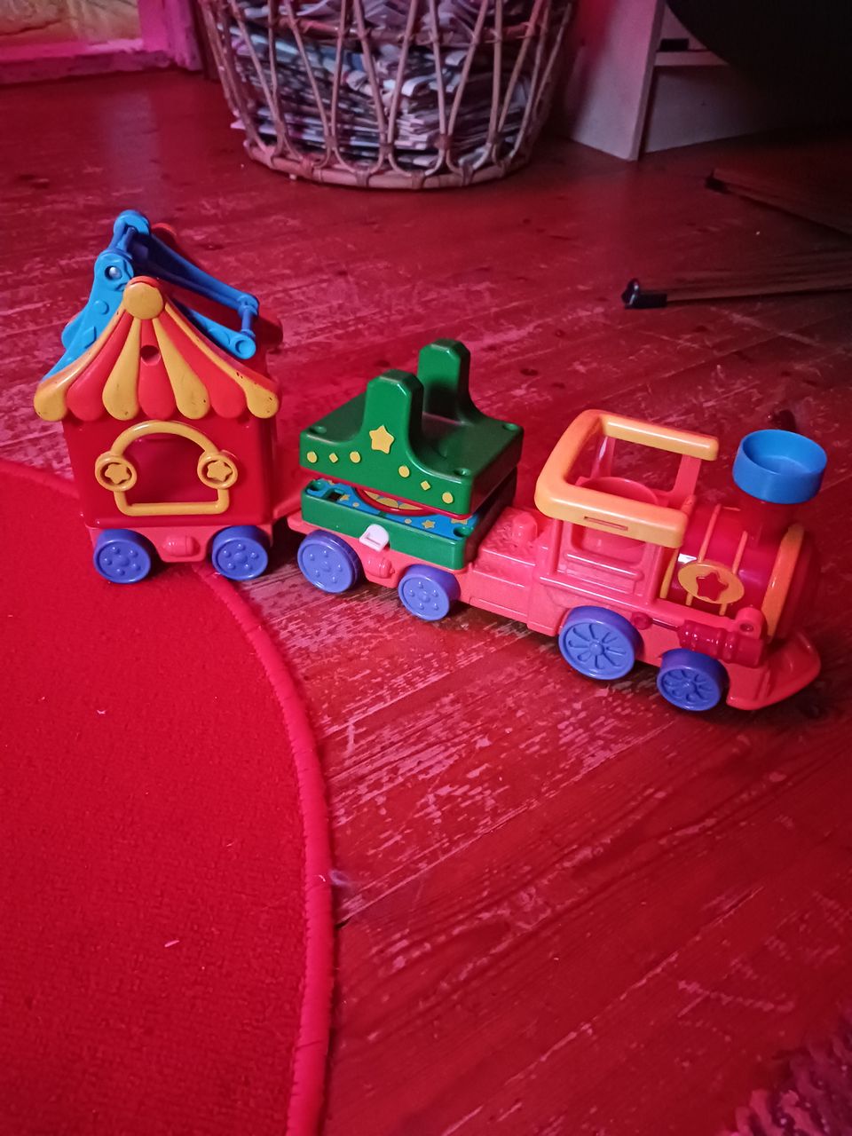 Fisher price circus juna