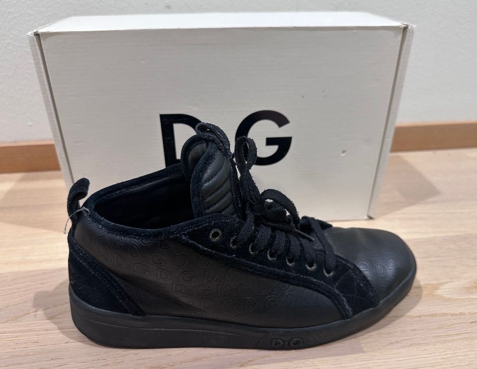 D&G mustat nahkaiset sneakers, koko 41