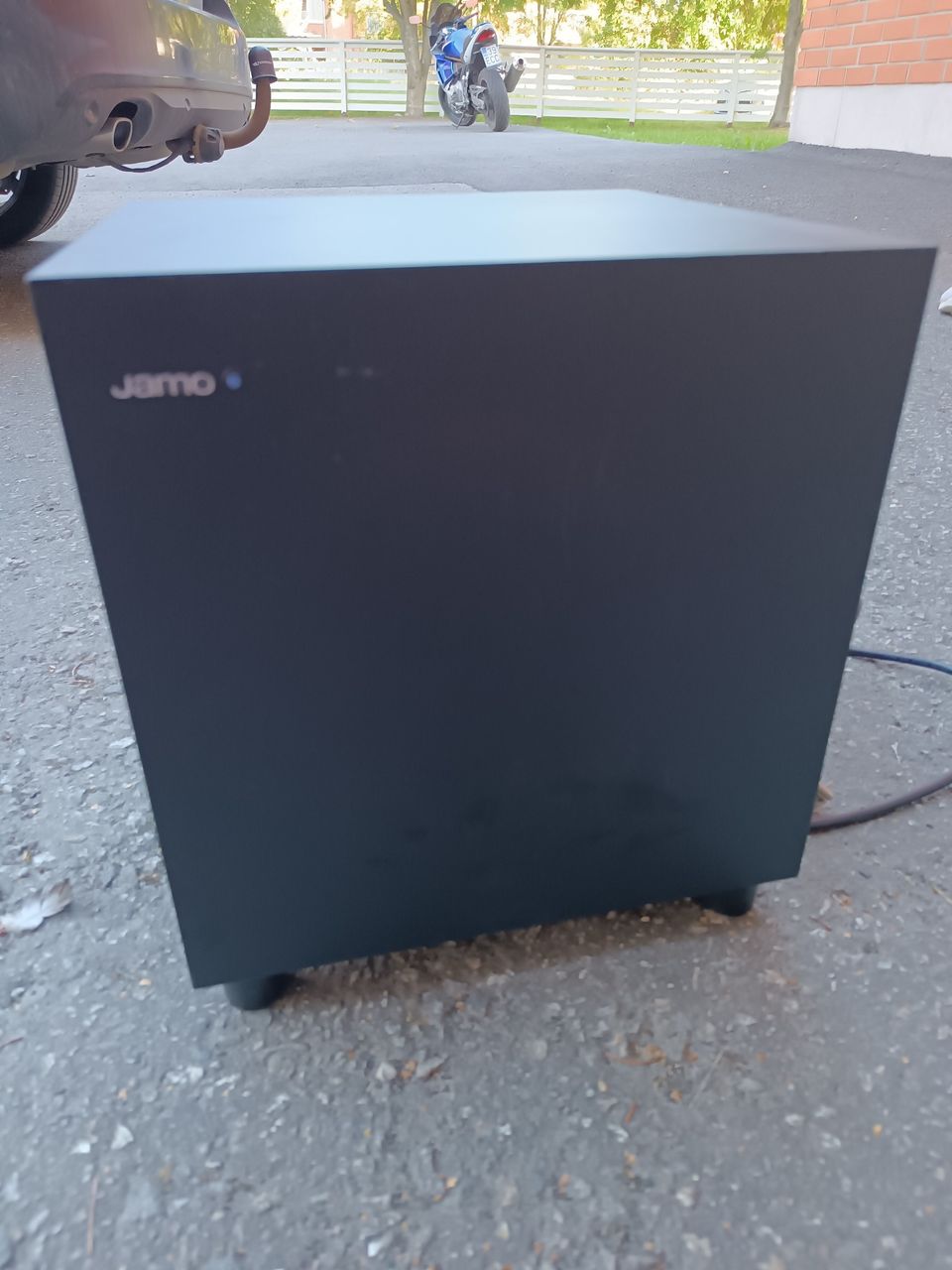 JAMO Sub 210 subwoofer