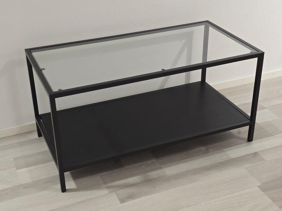 Ikea musta lasipöytä 90cm x 45cm