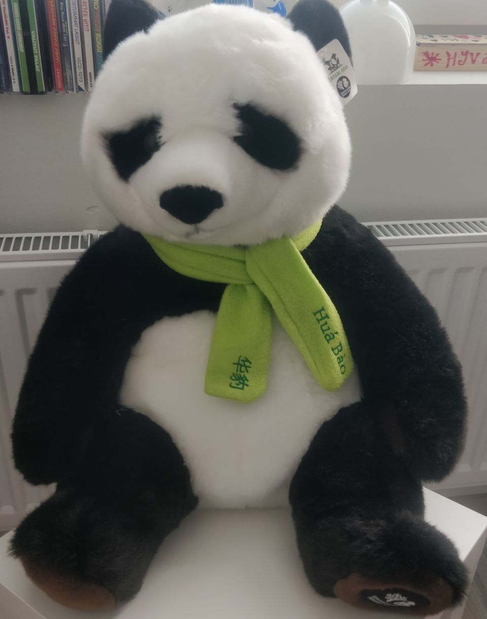 Panda pehmolelu käyttämätön