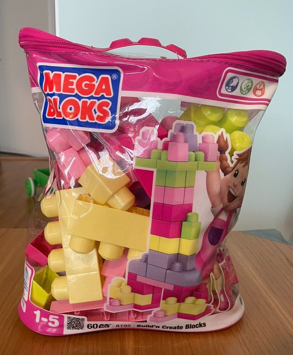 Megablocks pinkki 60 pcs paketti