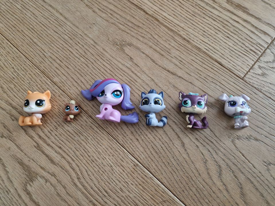 Myydään Littlest Pet Shop -setti