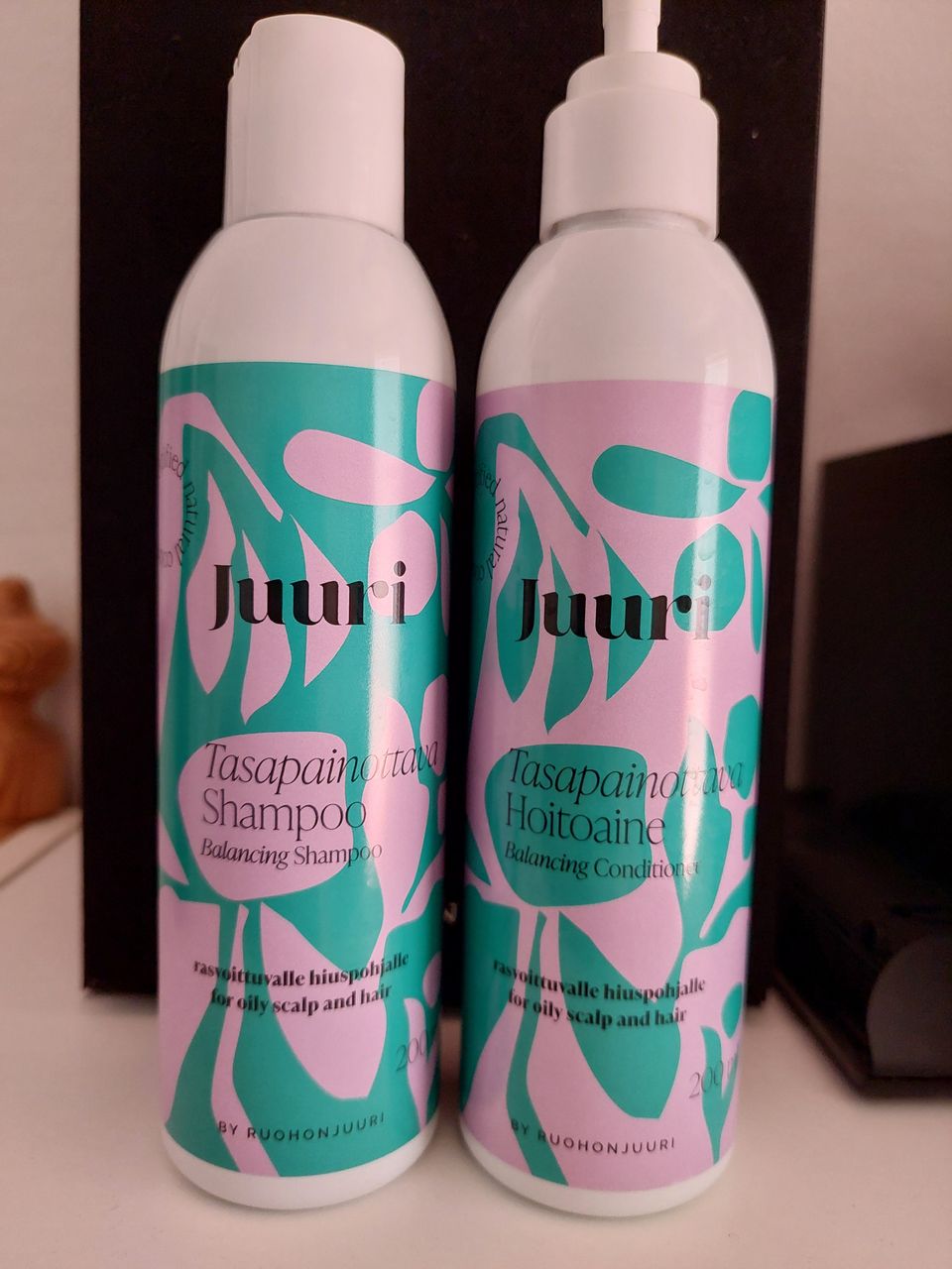 Juuri shampoo ja hoitoaine