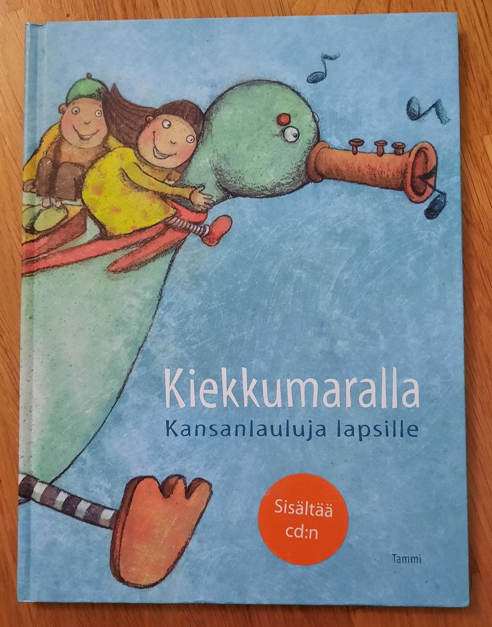 Kiekkumaralla kirja ja CD, kansanlauluja lapsille