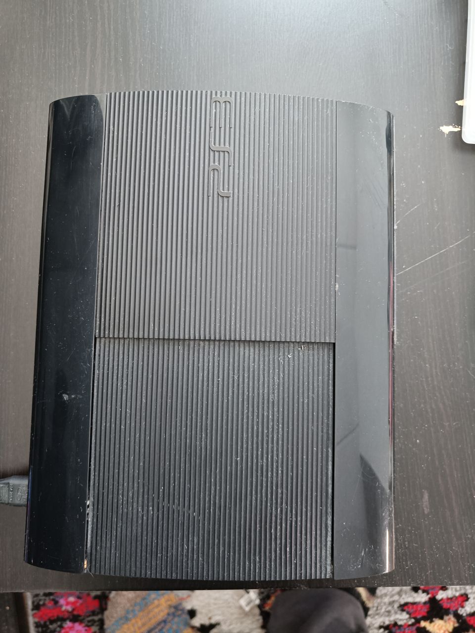 Ps3 playstation 3 superslim 500gb + muutama peli