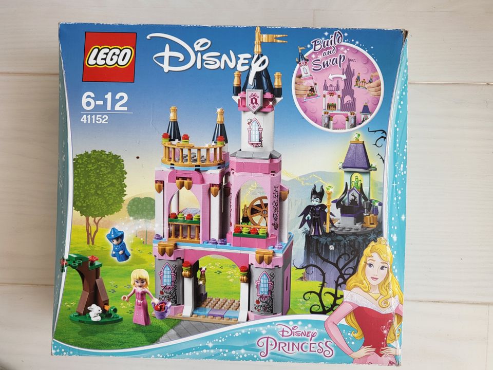 Lego Prinsessa Ruususen satulinna 41152