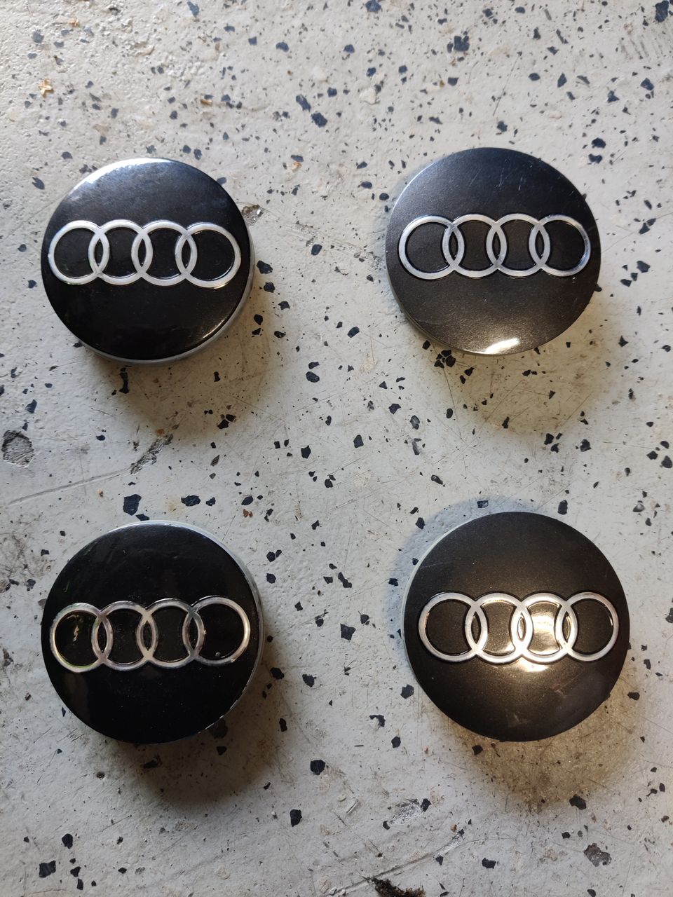 Audi keskimerkki 56mm