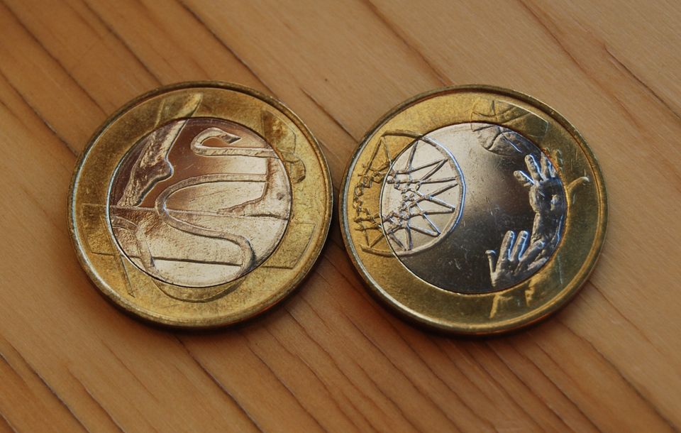 Suomi 5 euro 2015 Urheilurahat - Voimistelu, Koripallo