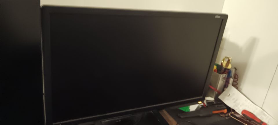 Benq pelinäyttö 144hz