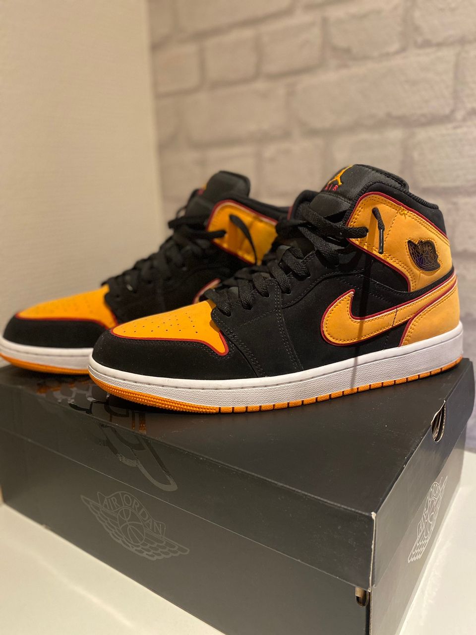 Air Jordan 1 mid koko 47