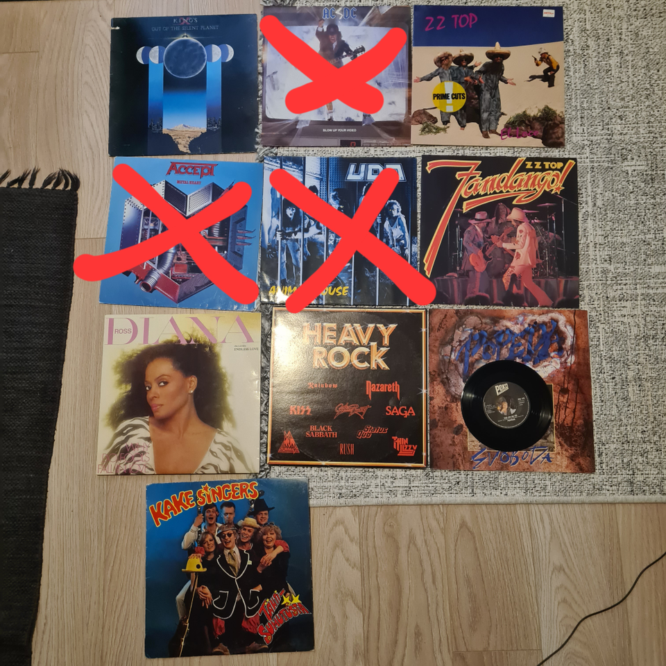 11 x LP-levyä - heavy metal ym