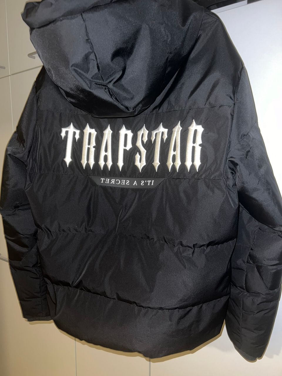 Trapstar puffer (AITO)