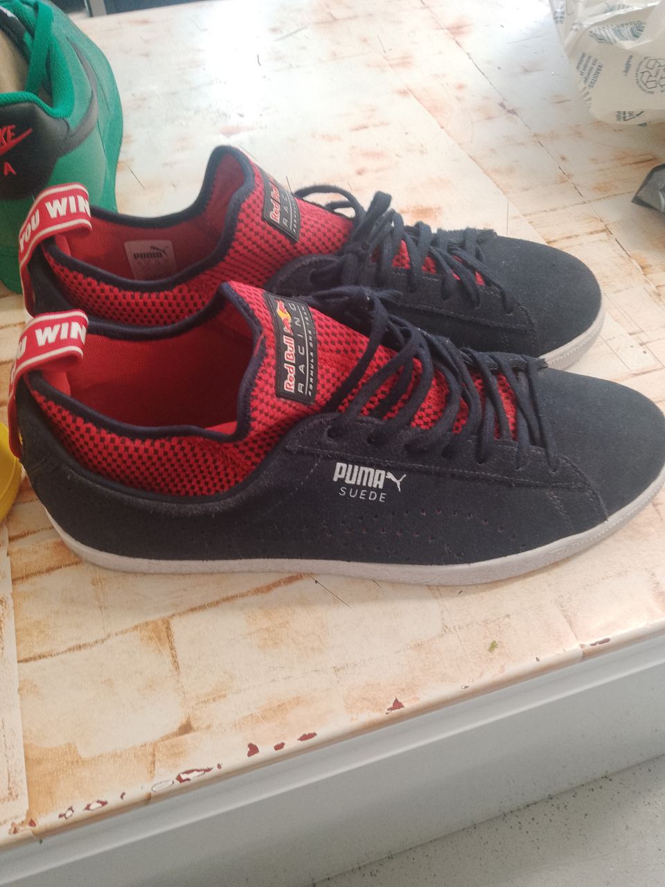 Puma F1 pit crew keräilymalli