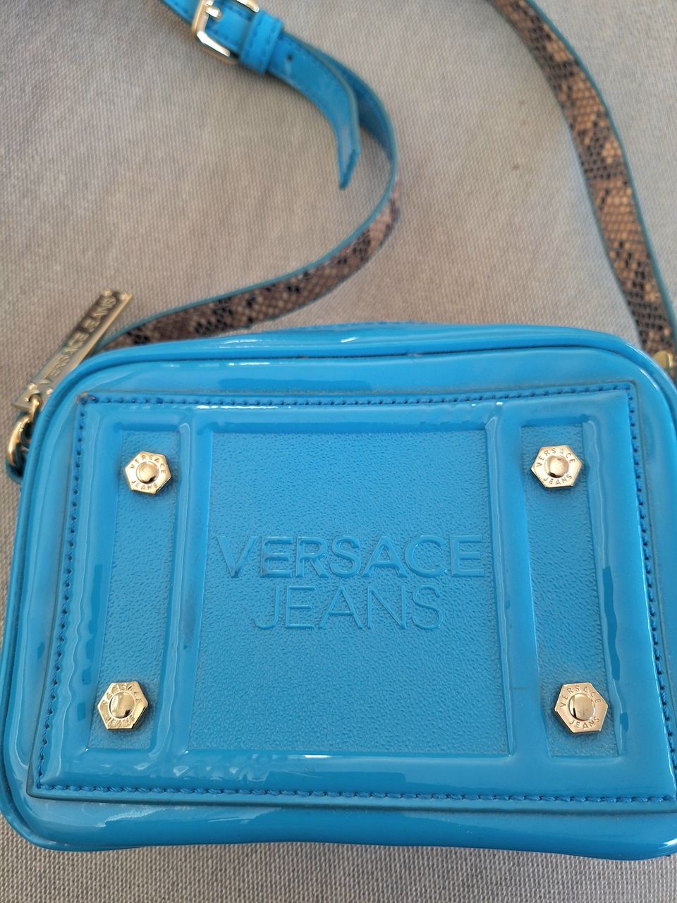 Käyttämätön Versace Jeans pikkulaukku