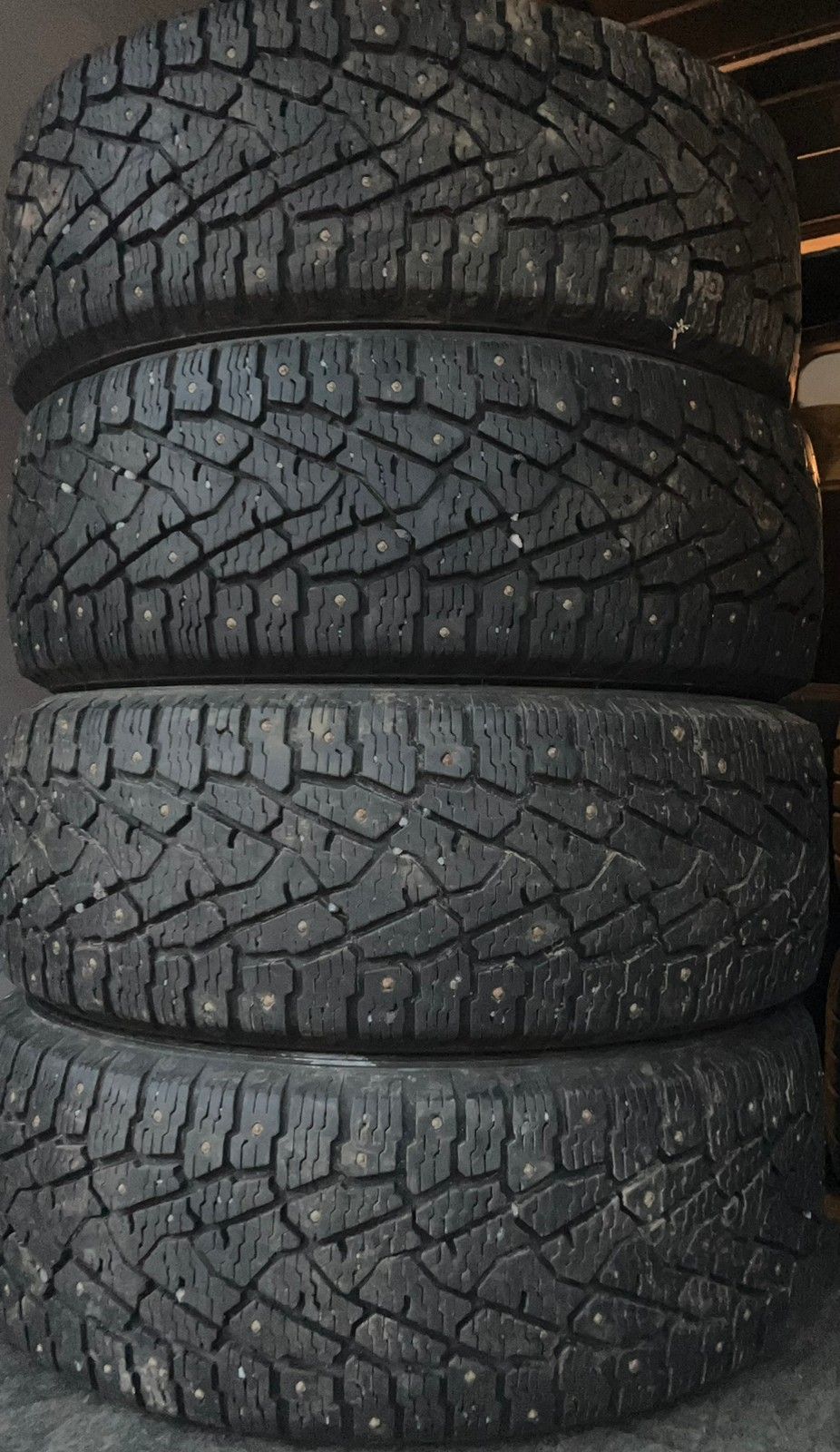 Nokian Hakkapeliitta C3, 225/55-17 C