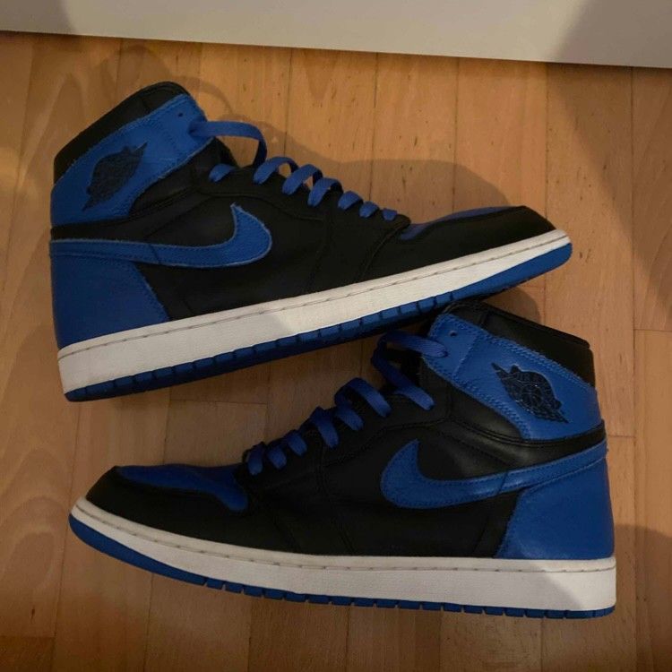 Air Jordan 1 Royal