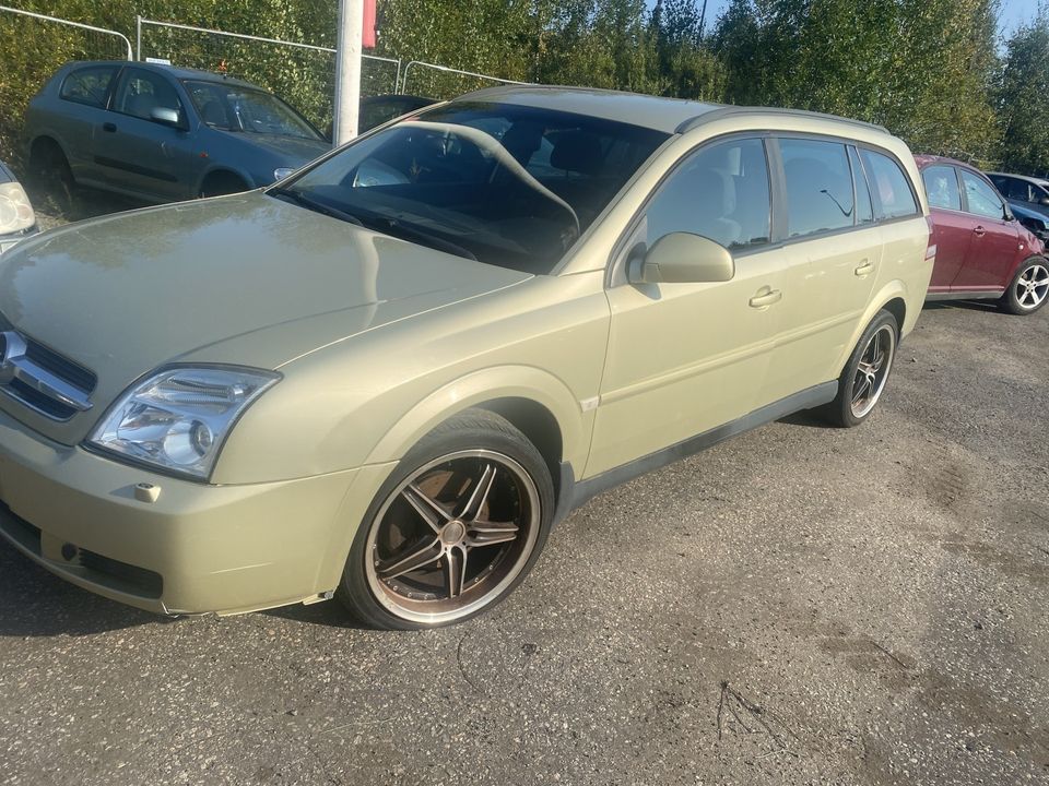 OPEL VECTRA (C) 2004 Osina !!!