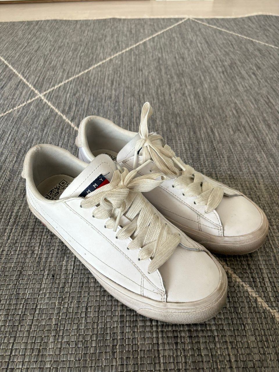 Tommy Hilfiger lenkkarit, koko 40