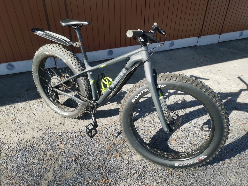 Trek Farley 5 M-koko 17.5"