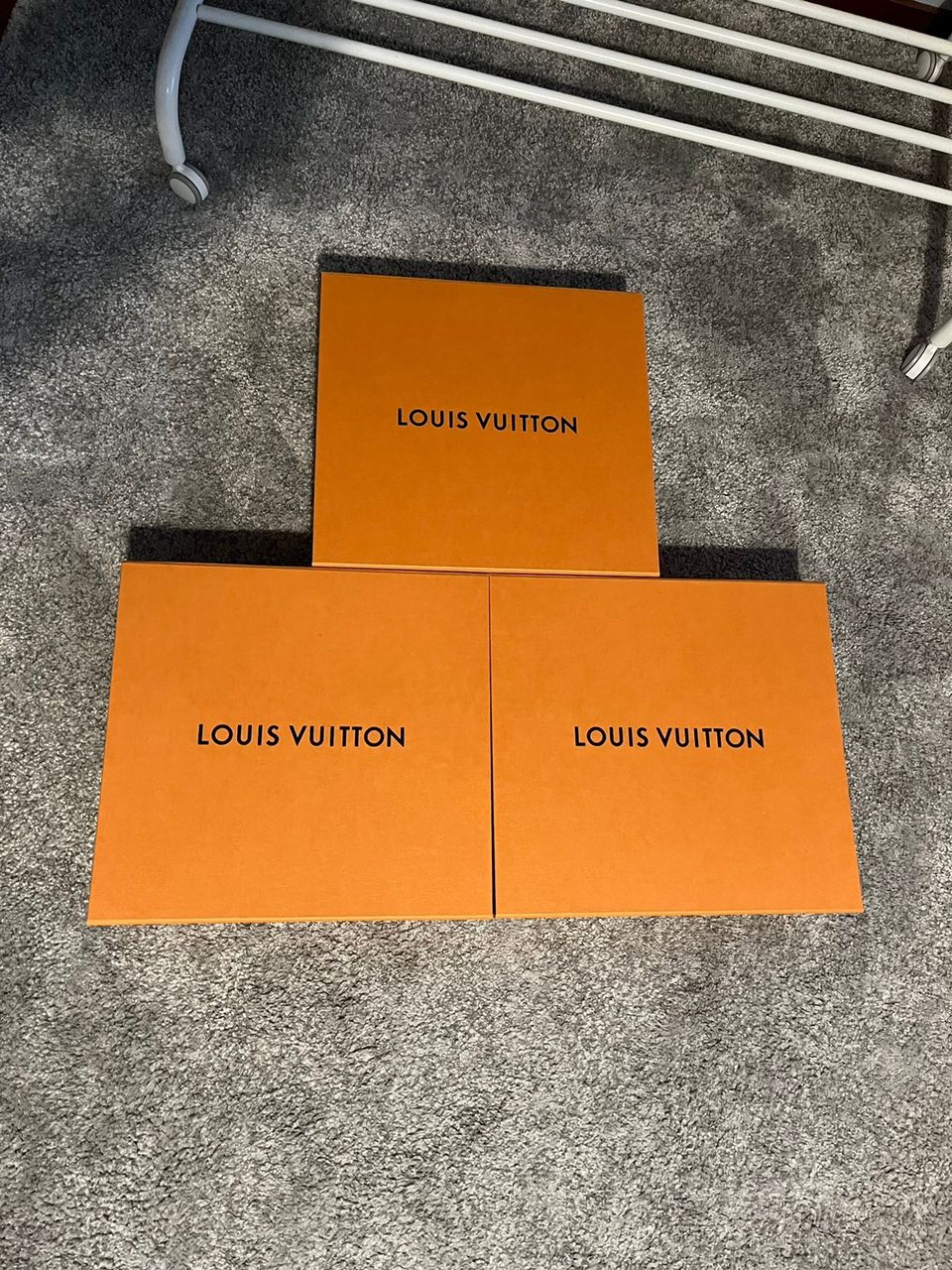 Louis vuitton laatikoita