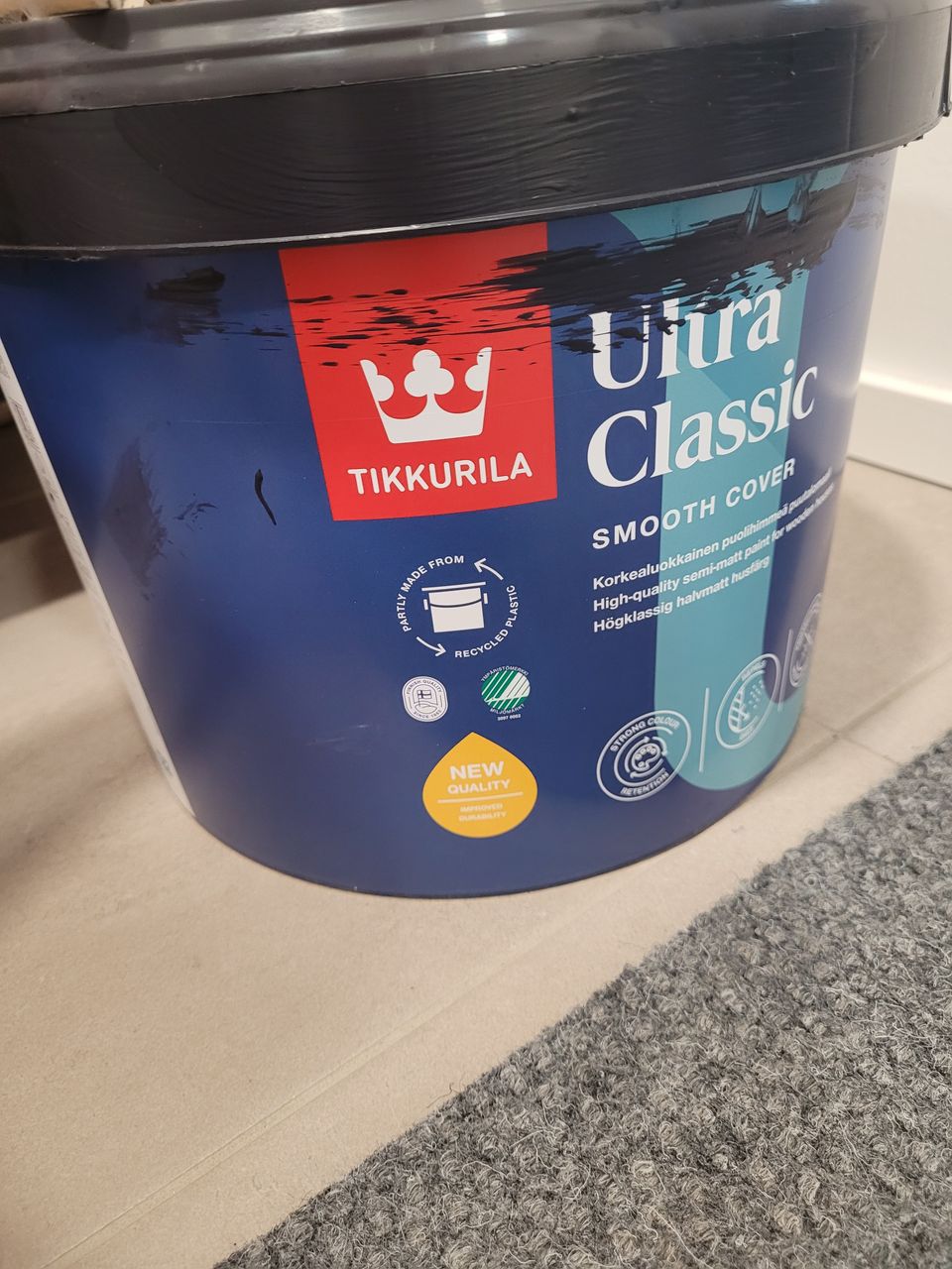 Tikkurila Ultra Classic (sävy X489 antrasiitti) n.4,5L