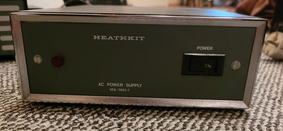 Heathkit AC POWER SUPPLY  VFA-7401-1