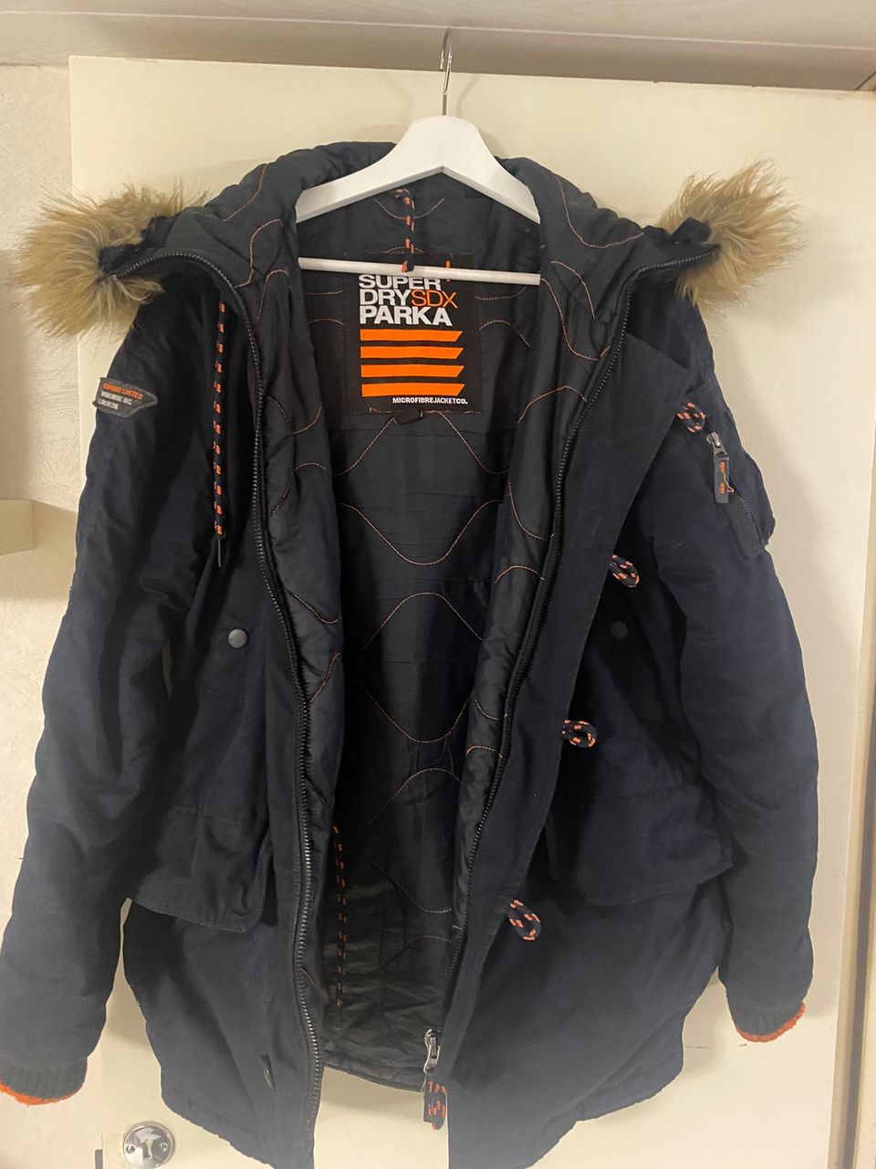 Superdry talvitakki