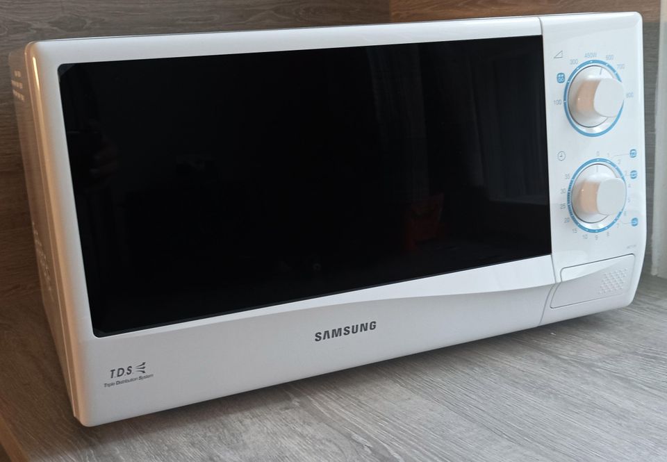 Samsung ME712K - Keraaminen sisäpinnoite