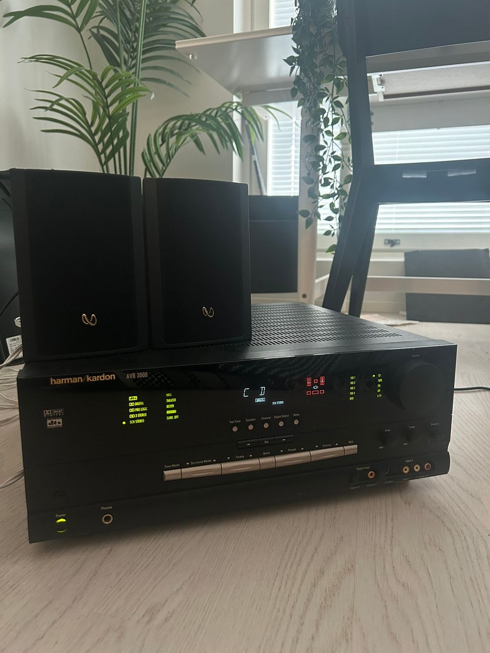 Harman Kardon AVR 3000