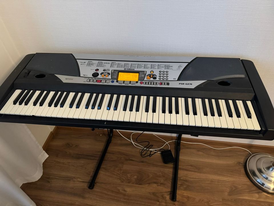 Yamaha PSR-GX76 kosketinsoitin