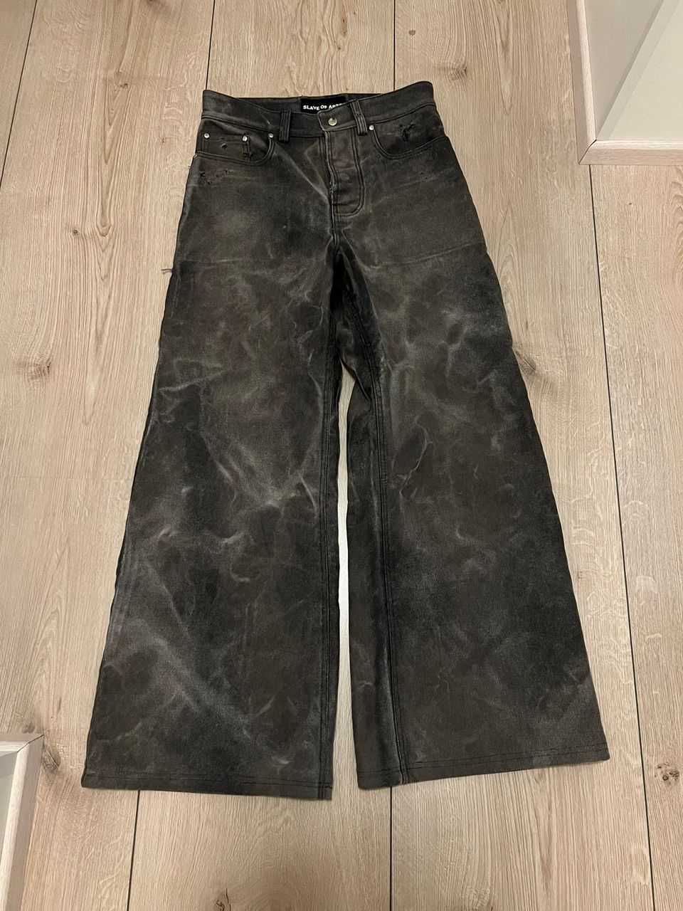 Slave Of Arts ”BLACK HEAVY DISTRESSED PANTS”