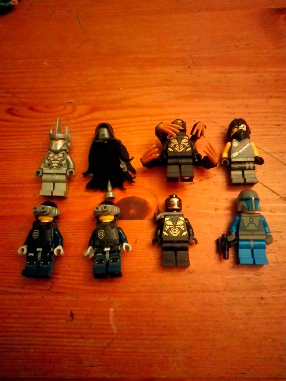 Lego figuureita.