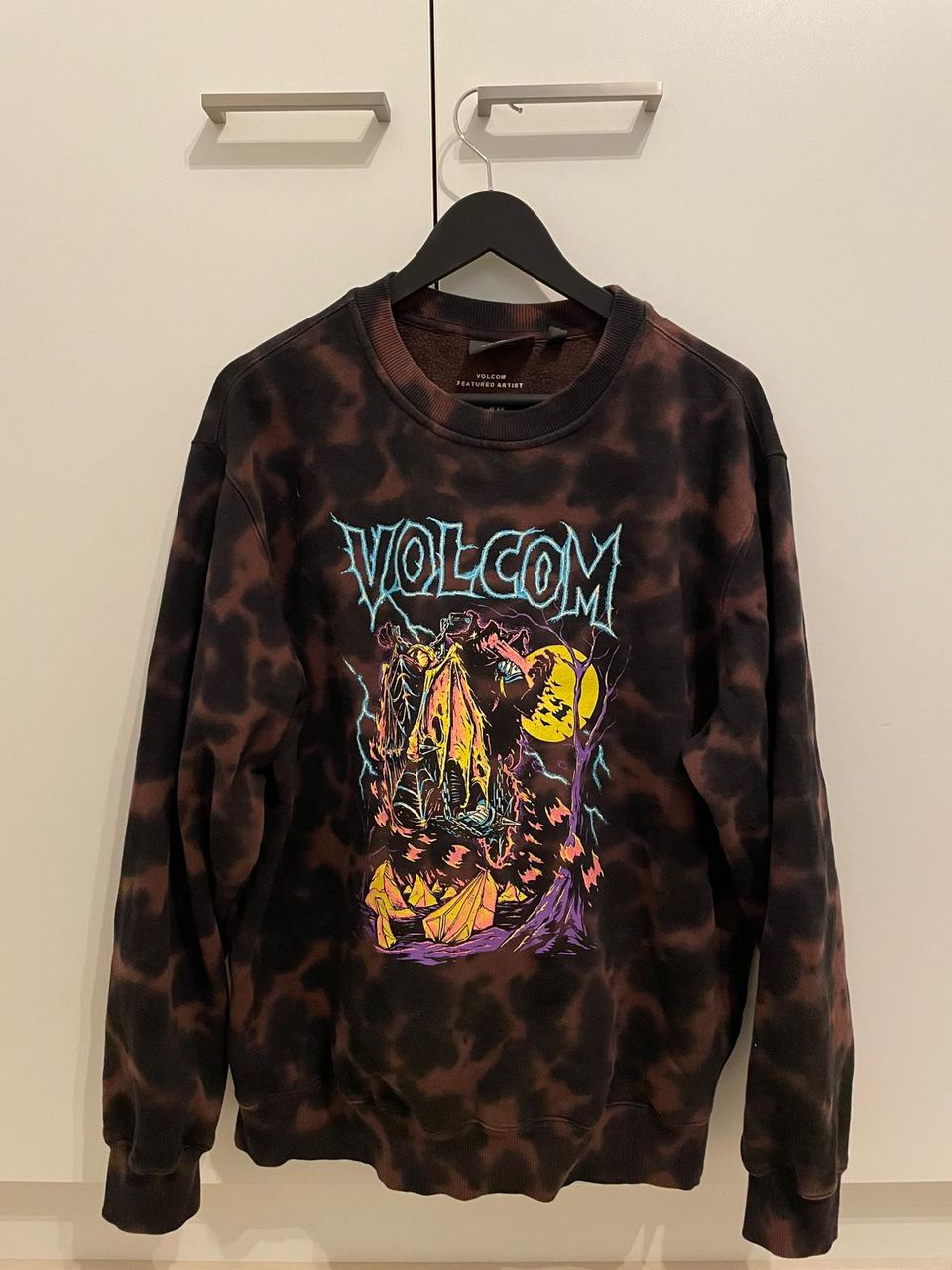 Volcom collegepaita