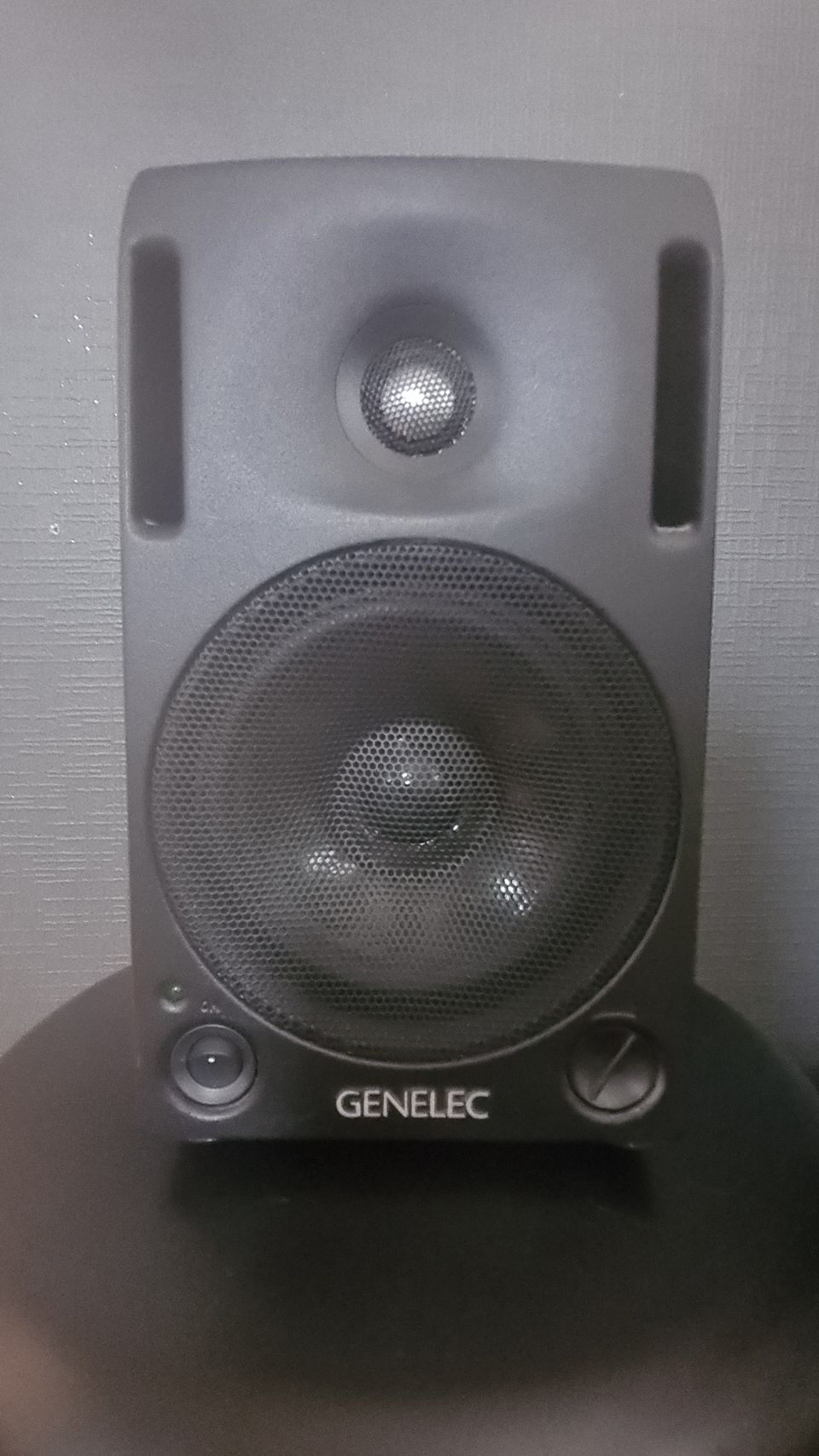 Genelec