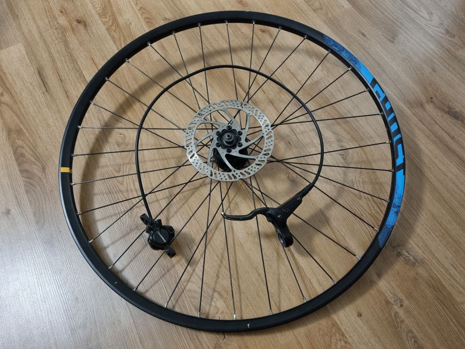 28" polkupyörän etukiekko + hydraulinen jarru