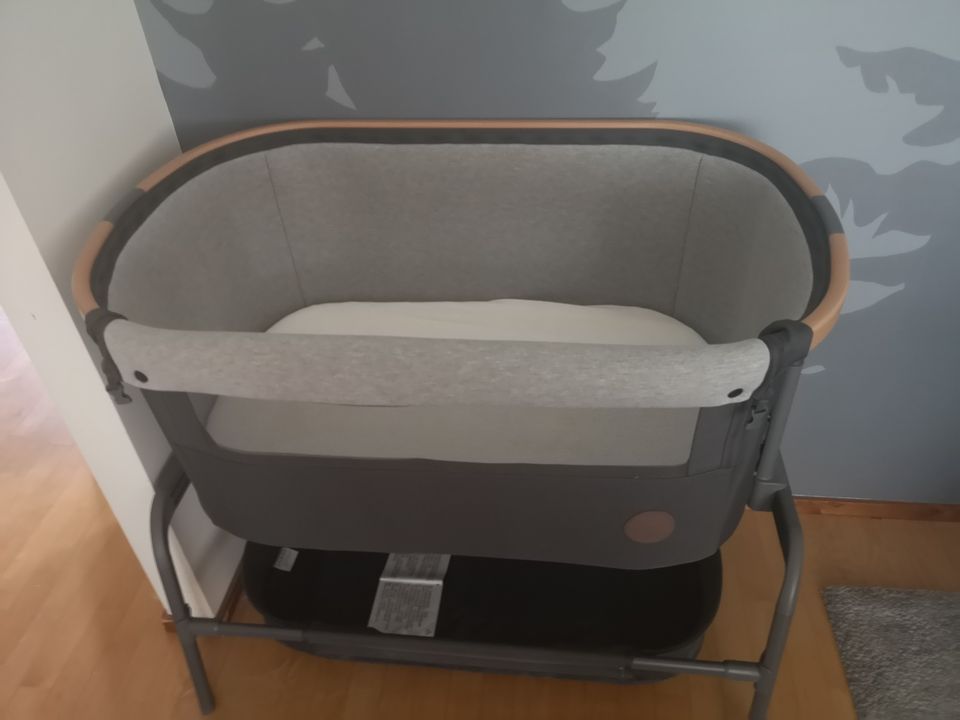 Maxi-Cosi Iora ensisänky + 2x Iora Flat Sheets -patjansuojat - myynnissä!