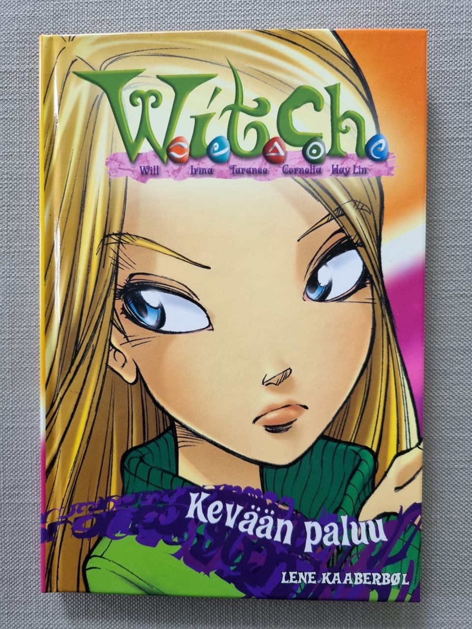 Kirja W.i.t.c.h. Kevään paluu