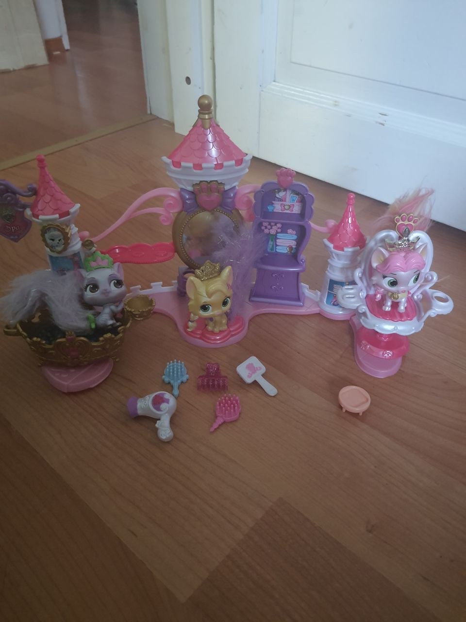 Disney Princess palace Pets & Pamper